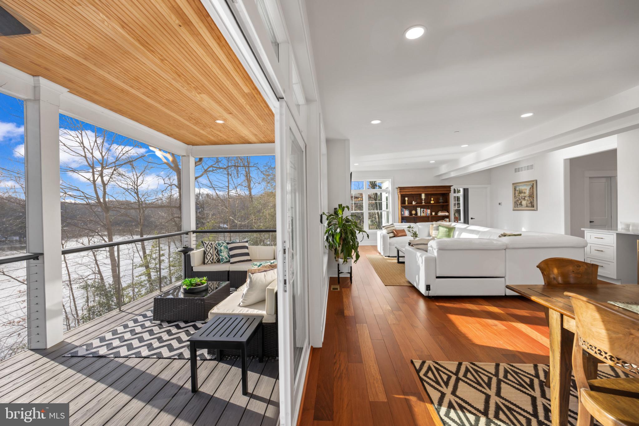 3320 Breckenridge Way