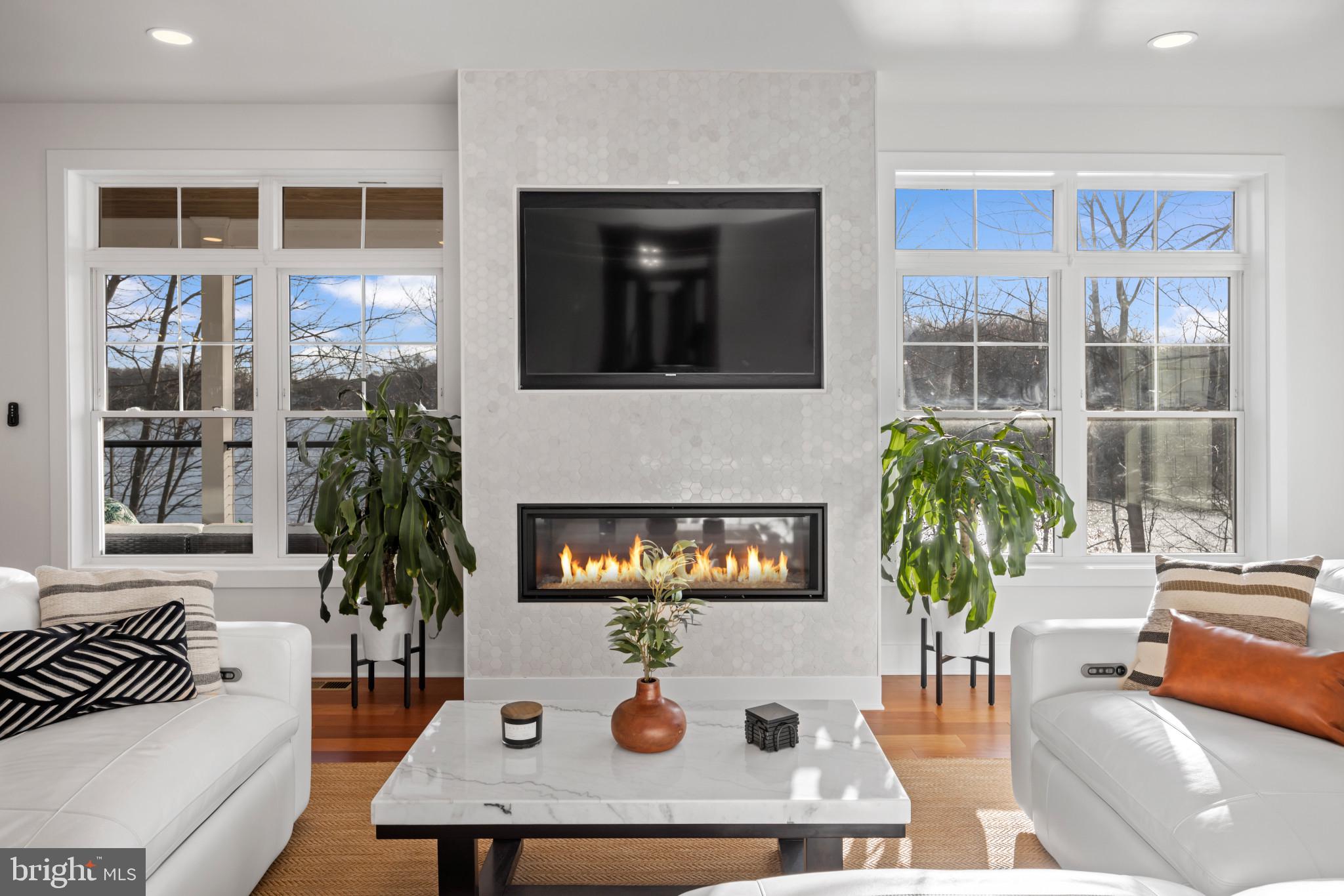 3320 Breckenridge Way