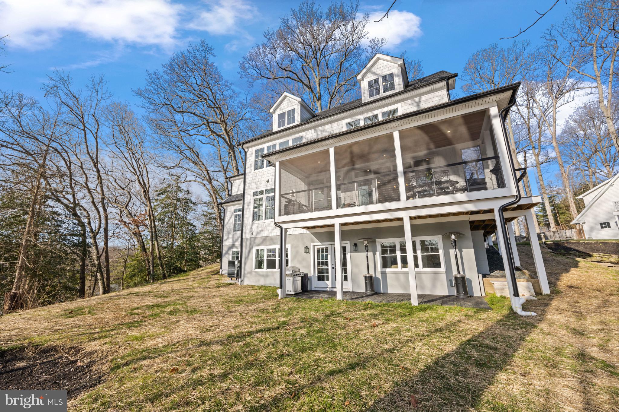 3320 Breckenridge Way