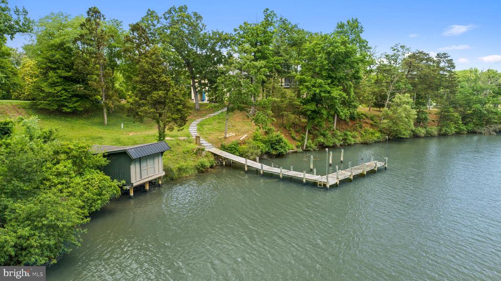 29 Homeport Dr