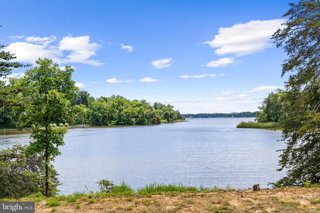29 Homeport Dr