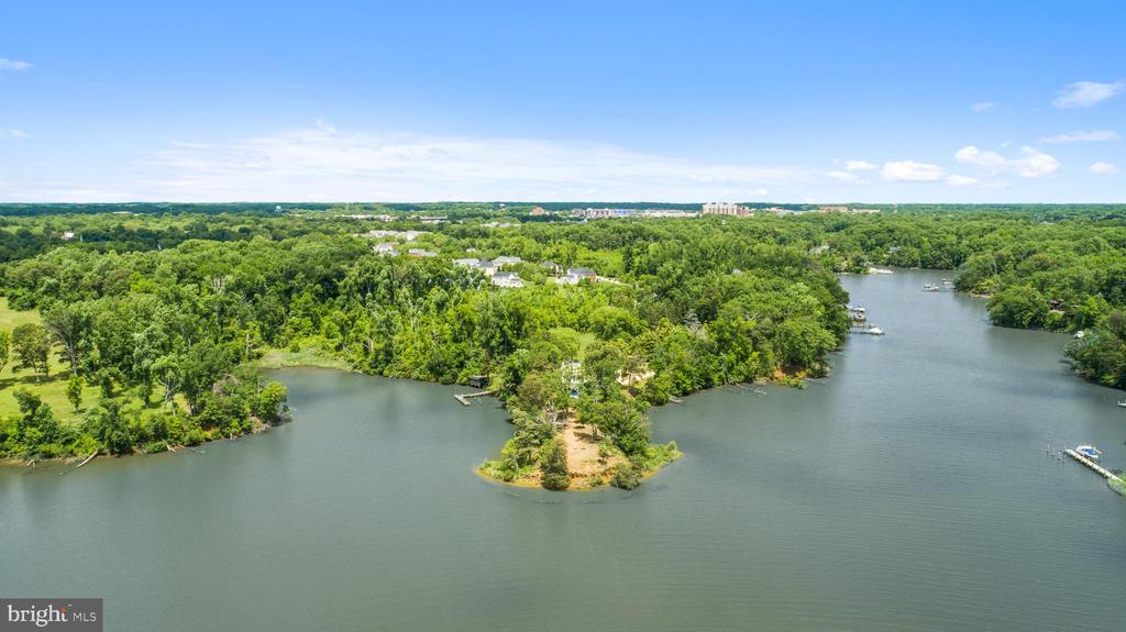 29 Homeport Dr