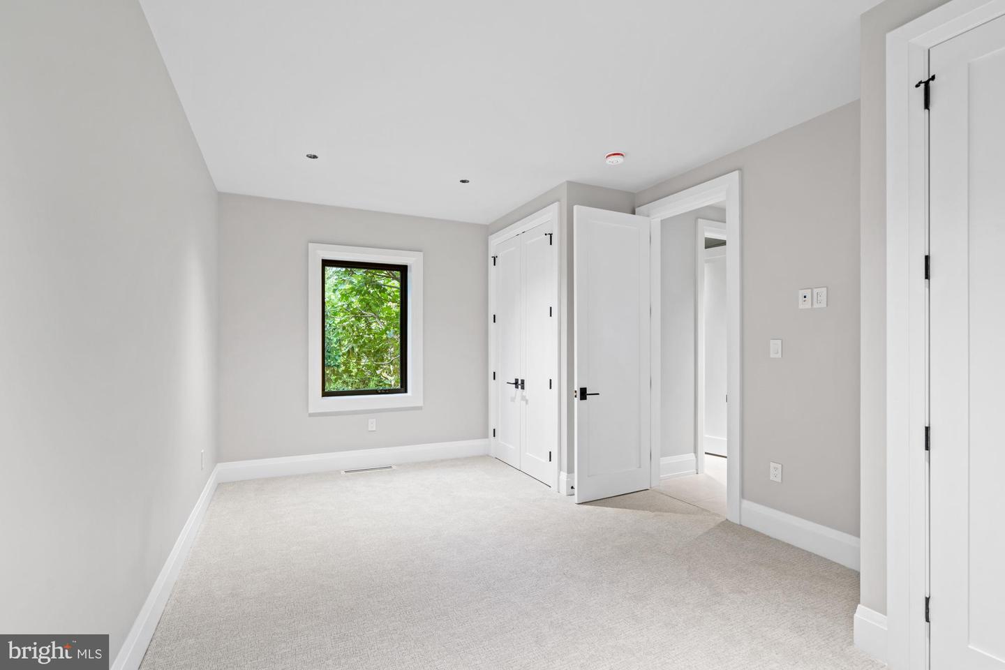 205 Winchester Beach Dr