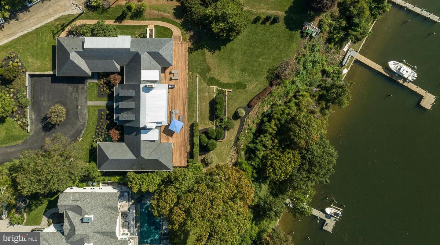 205 Winchester Beach Dr