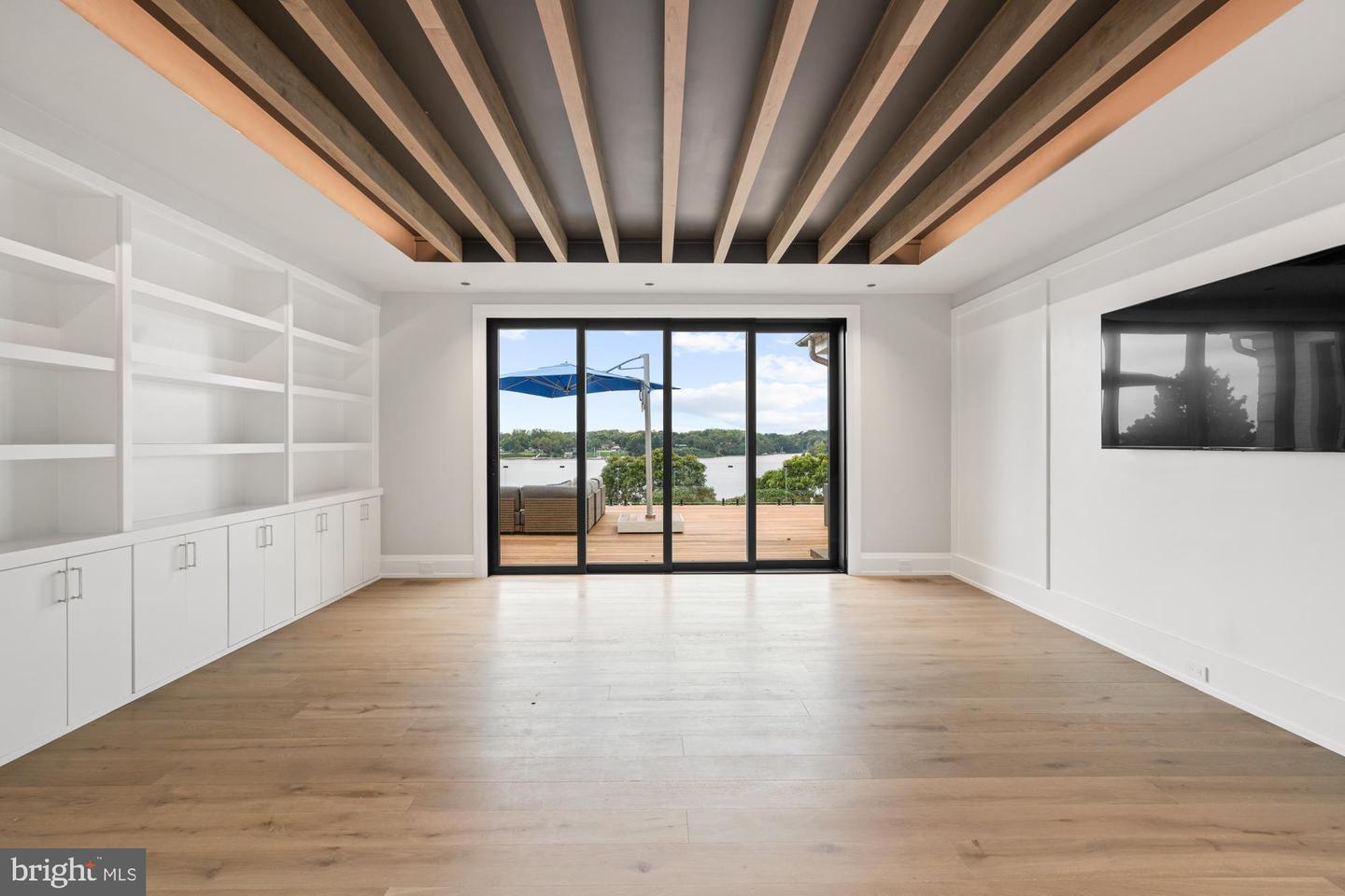 205 Winchester Beach Dr
