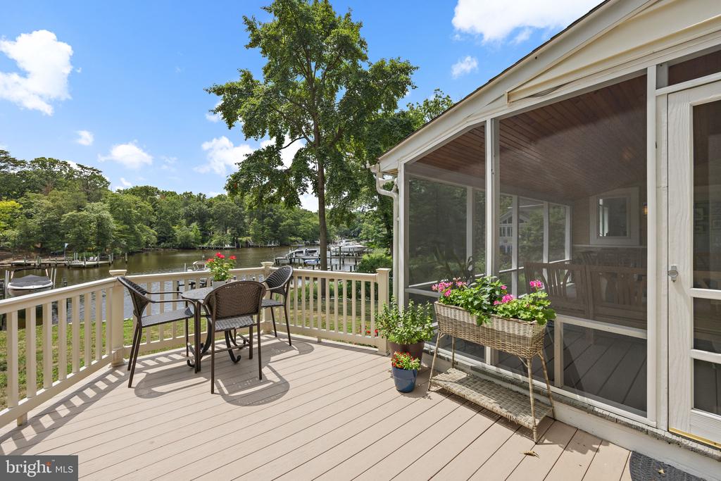 432 Maureen Ln