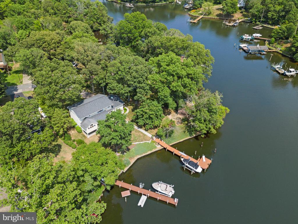 432 Maureen Ln