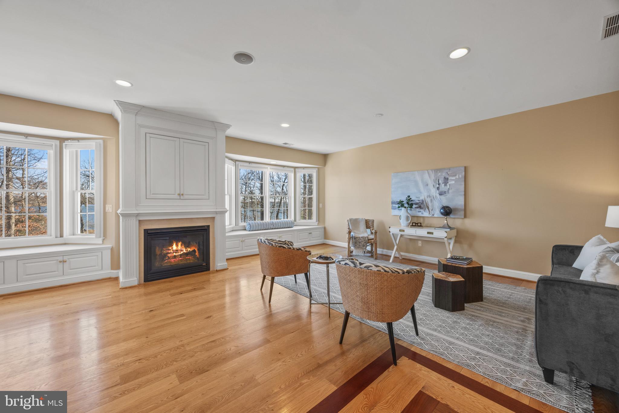 3317 Old Cedar Point Rd