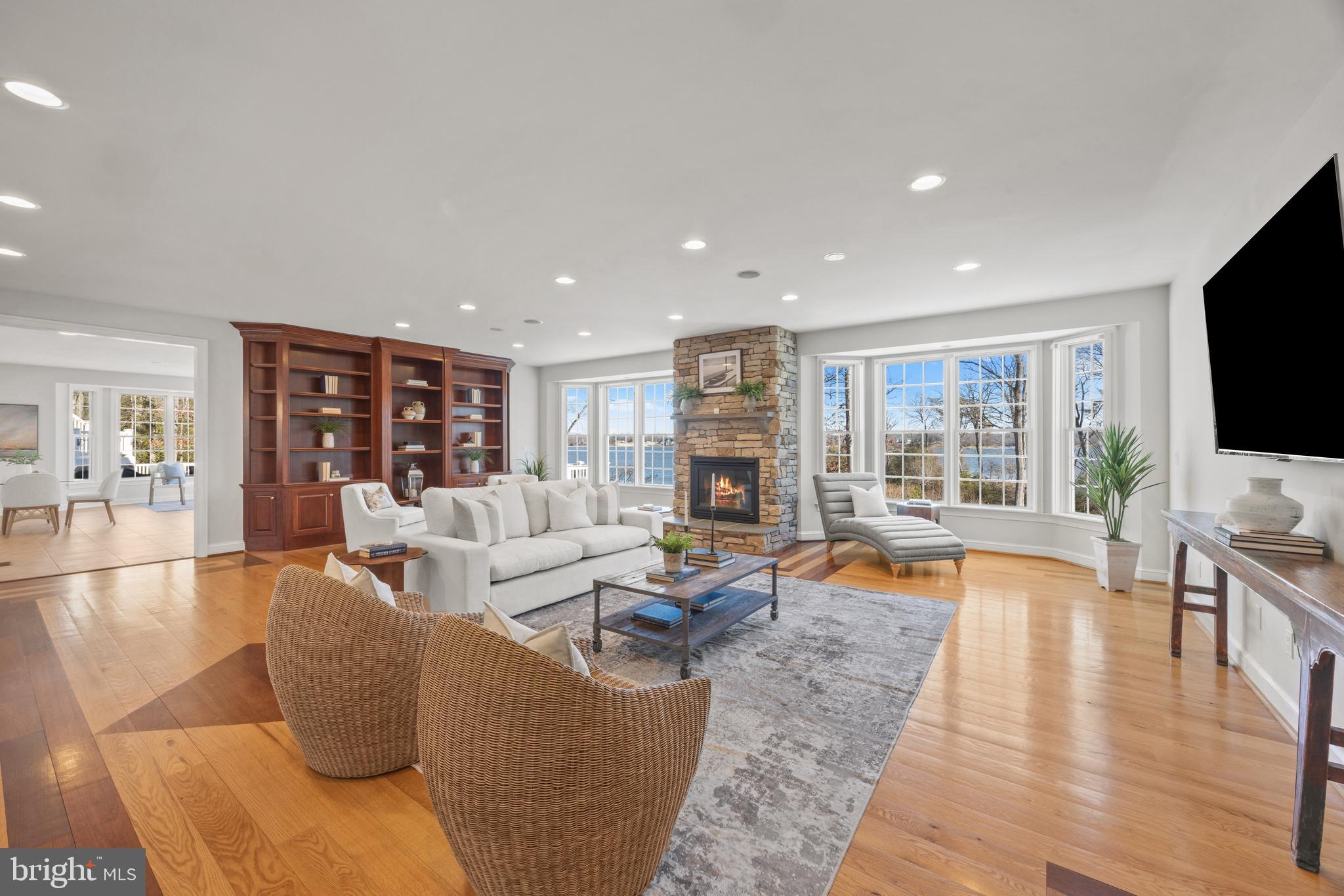 3317 Old Cedar Point Rd