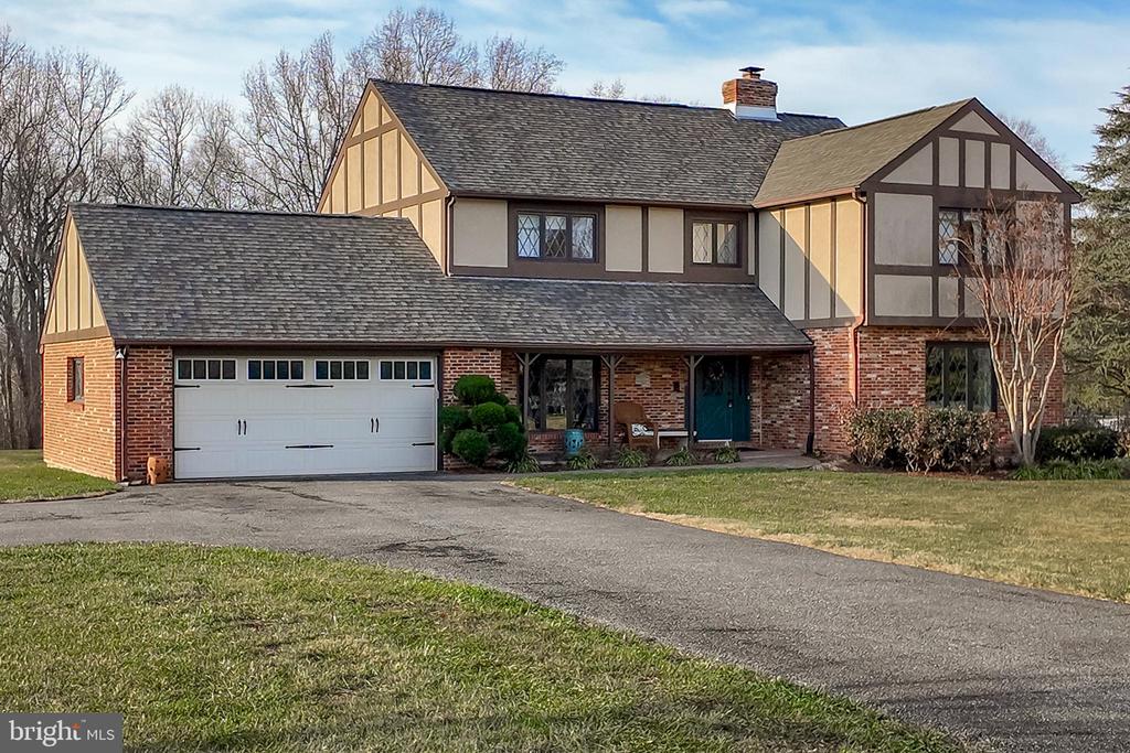 3286 Green Ash Rd