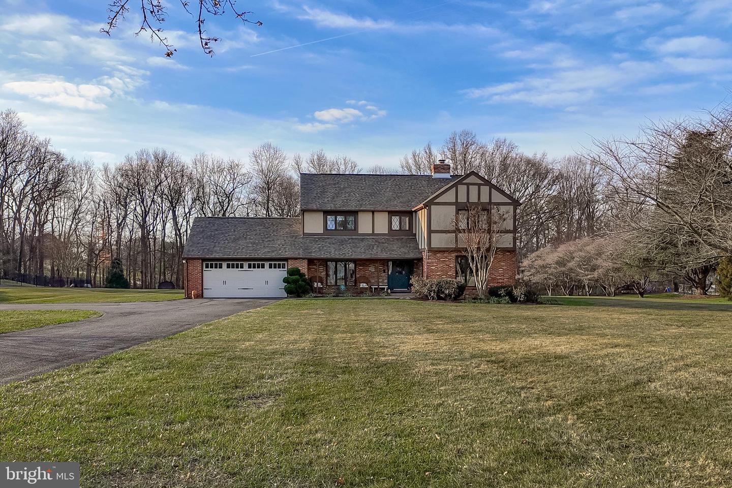 3286 Green Ash Rd