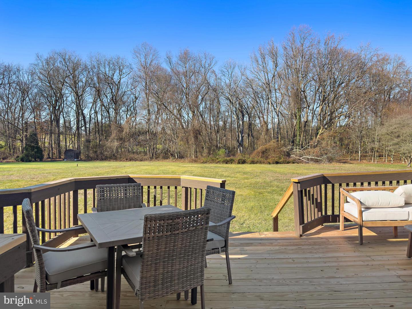 3286 Green Ash Rd