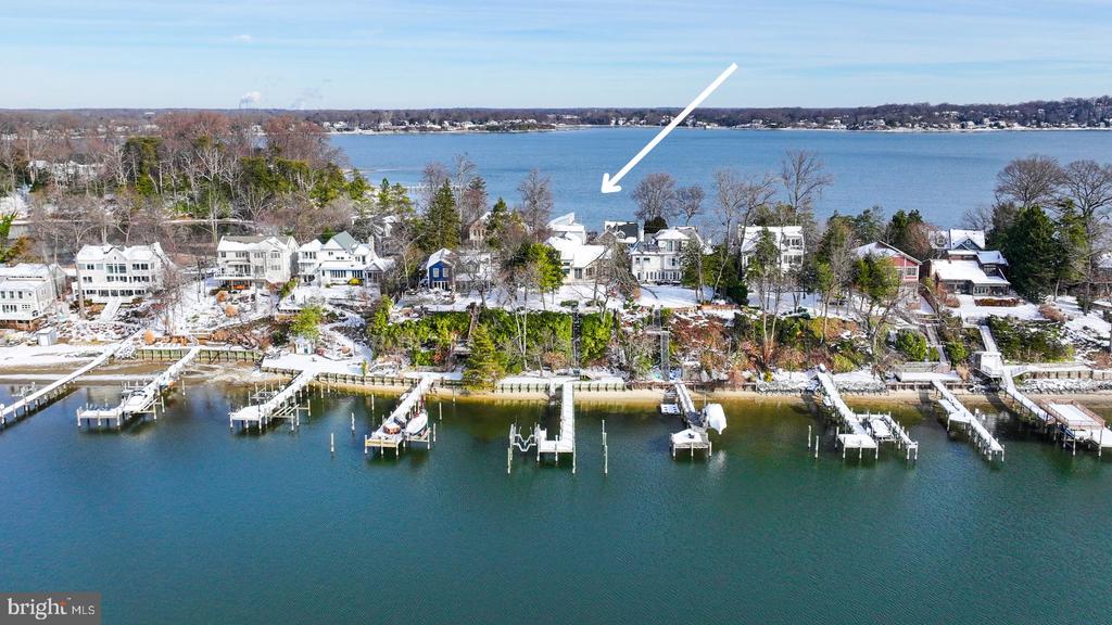 255 Long Point Rd