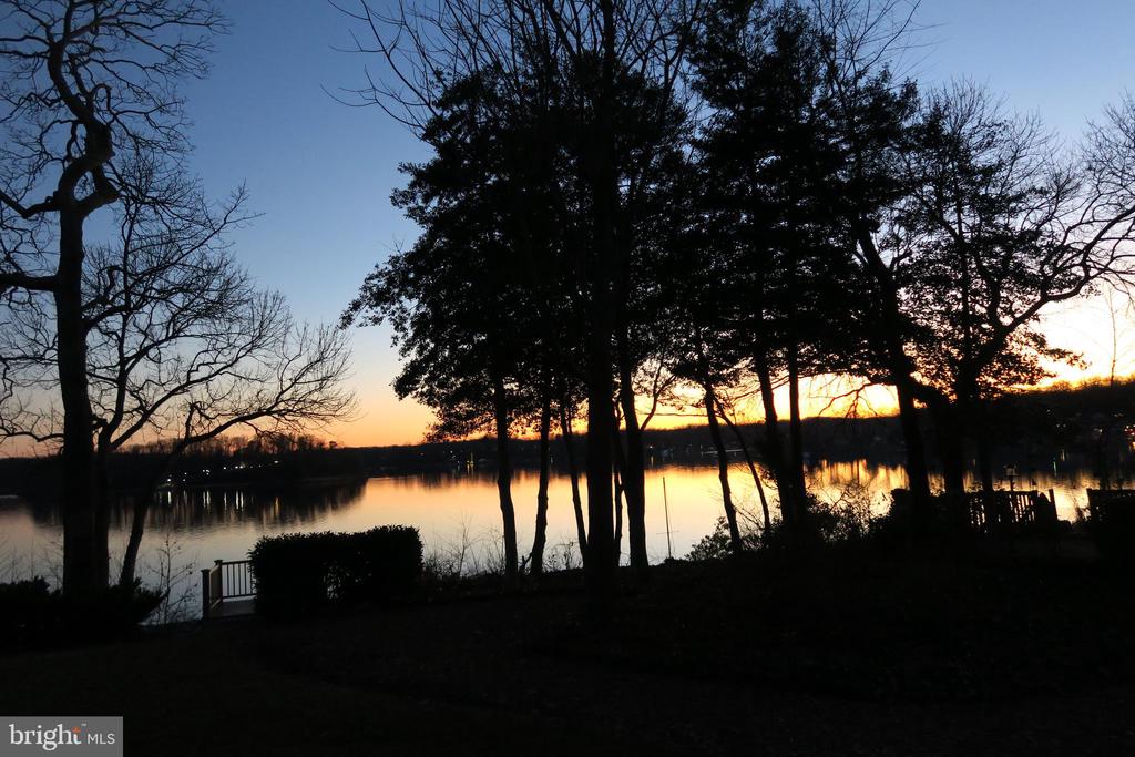 255 Long Point Rd
