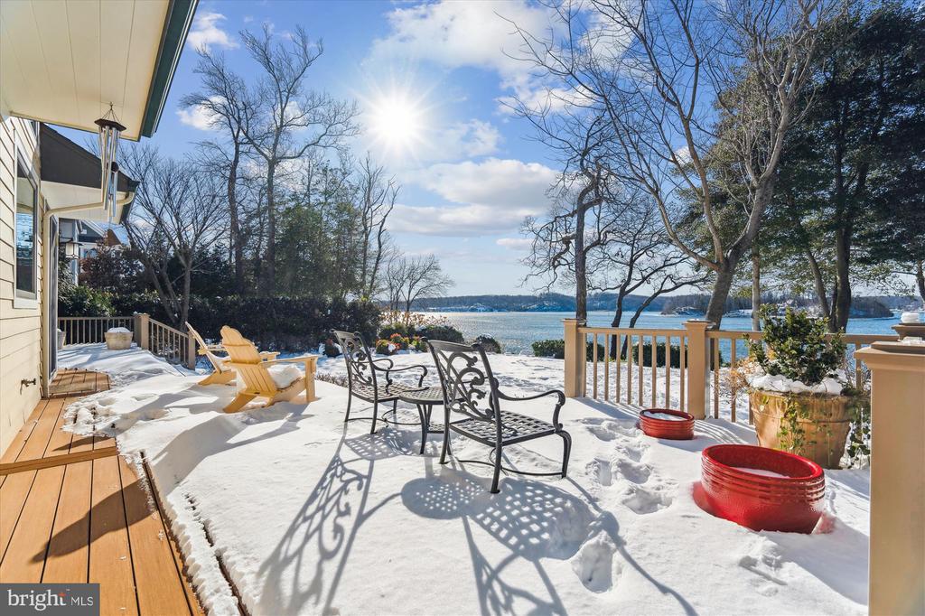 255 Long Point Rd