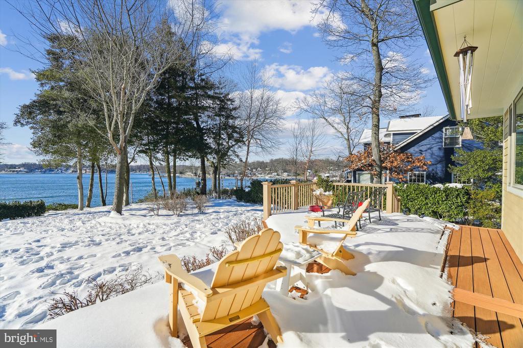 255 Long Point Rd