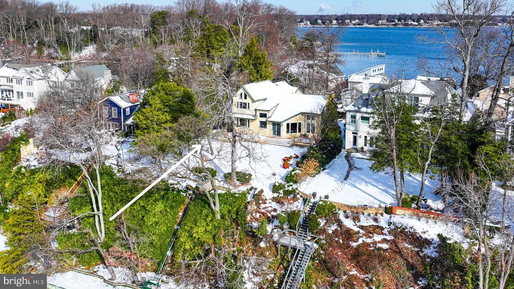 255 Long Point Rd