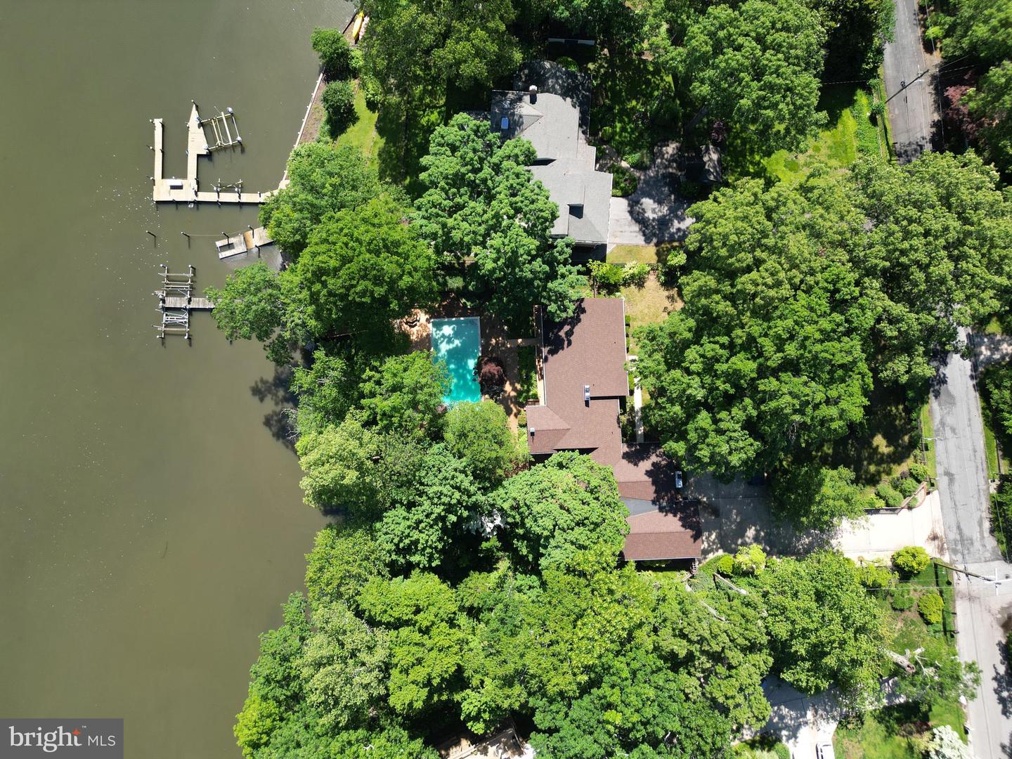 105 Spa Dr