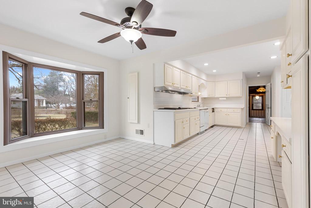 105 Spa Dr