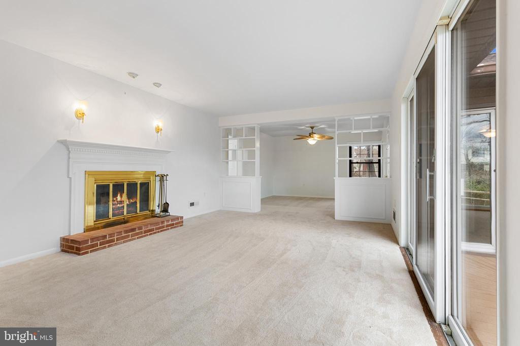 105 Spa Dr