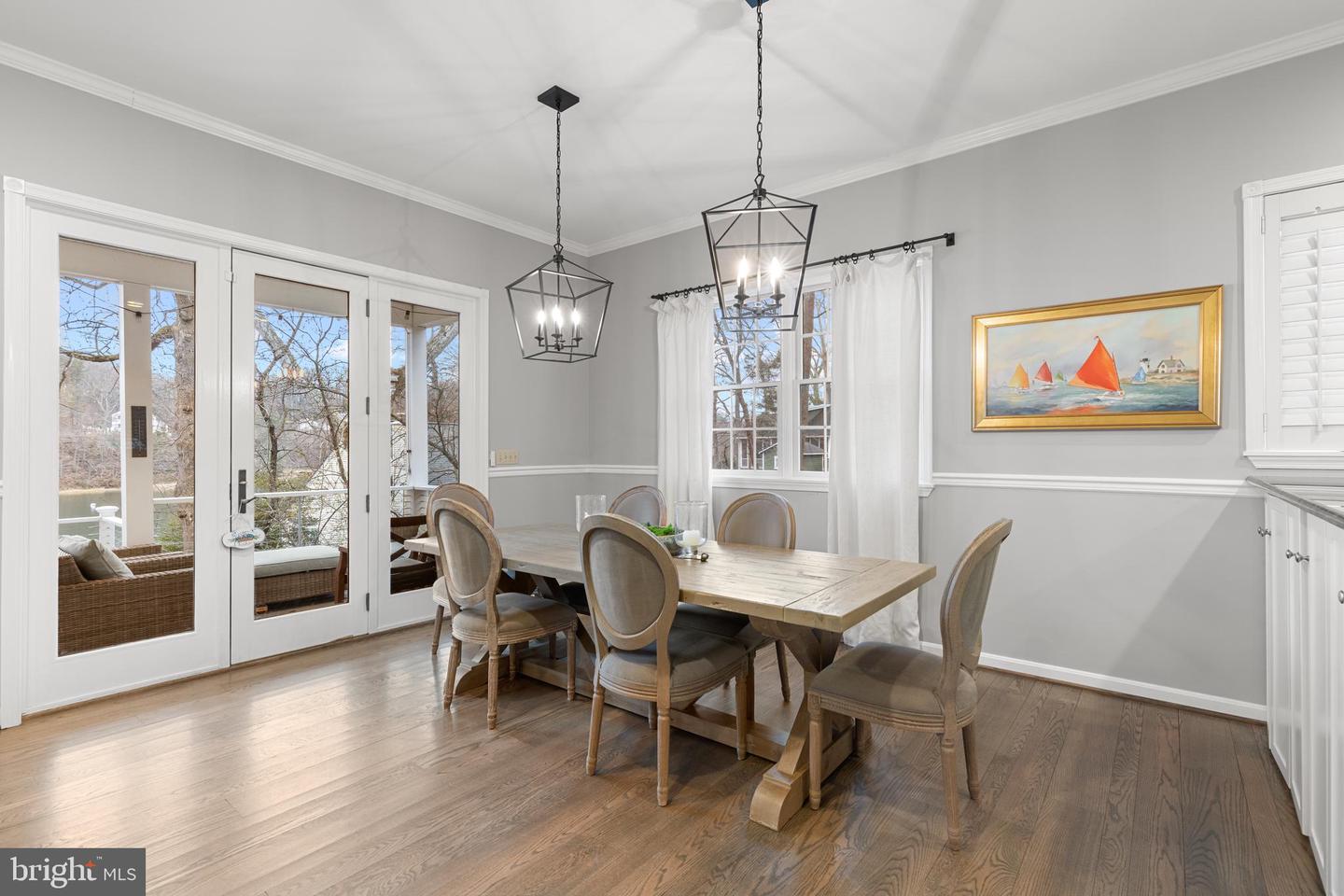 327 Riverview Trl