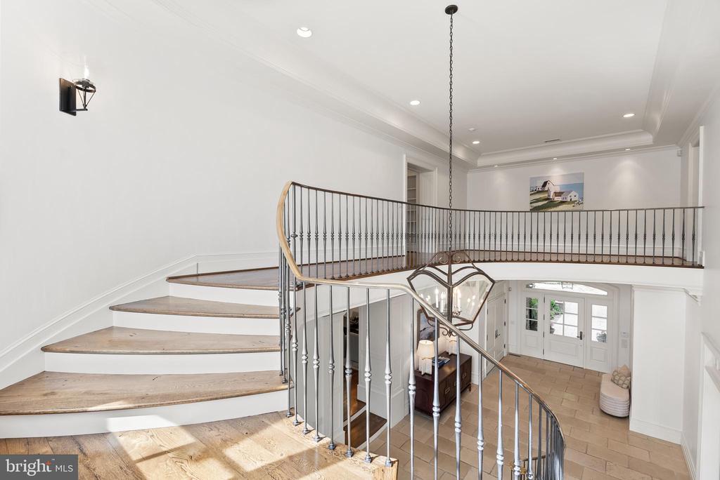 948 Melvin Rd