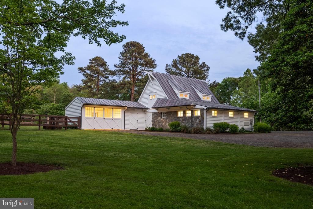 948 Melvin Rd
