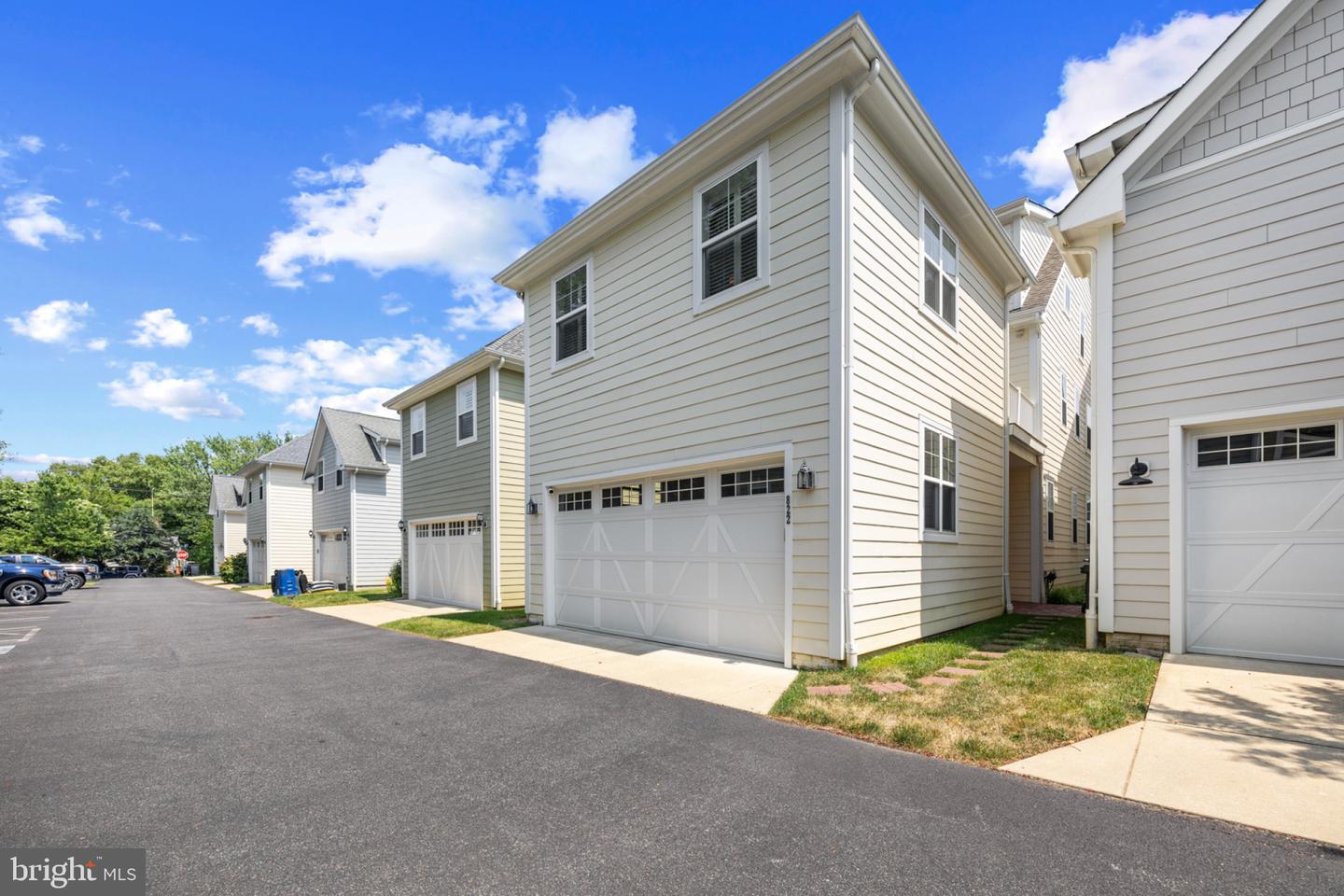 822 Bay Ridge Ave