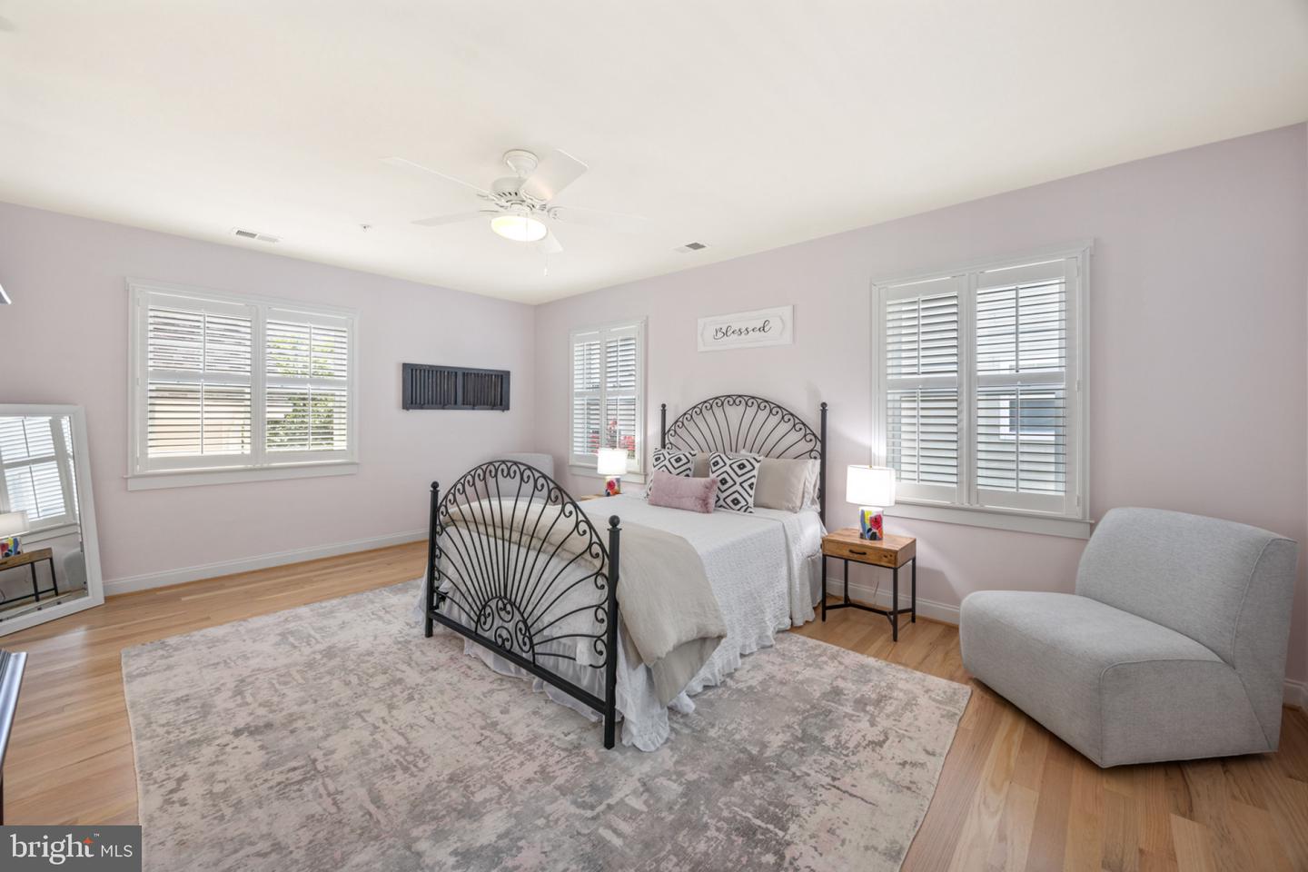 822 Bay Ridge Ave