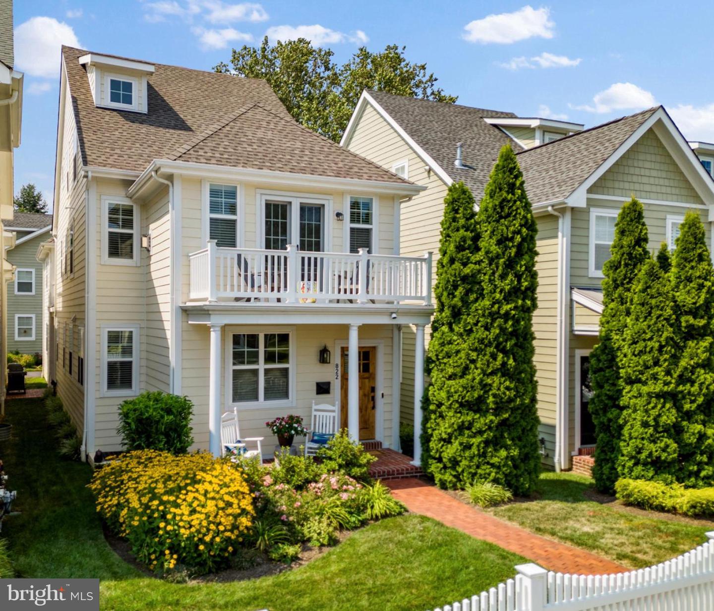 822 Bay Ridge Ave