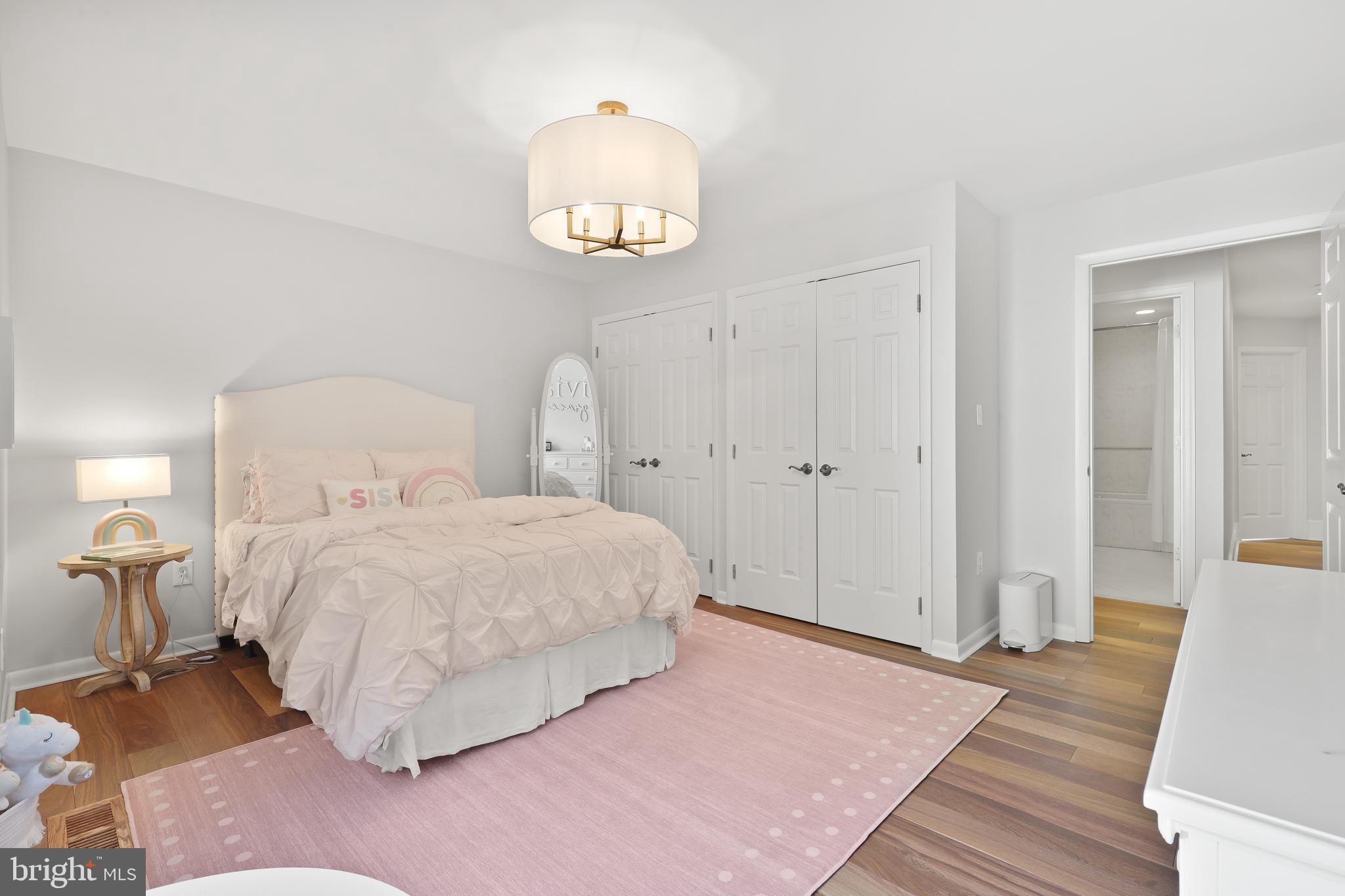 1524 Cedar Lane Farm Rd