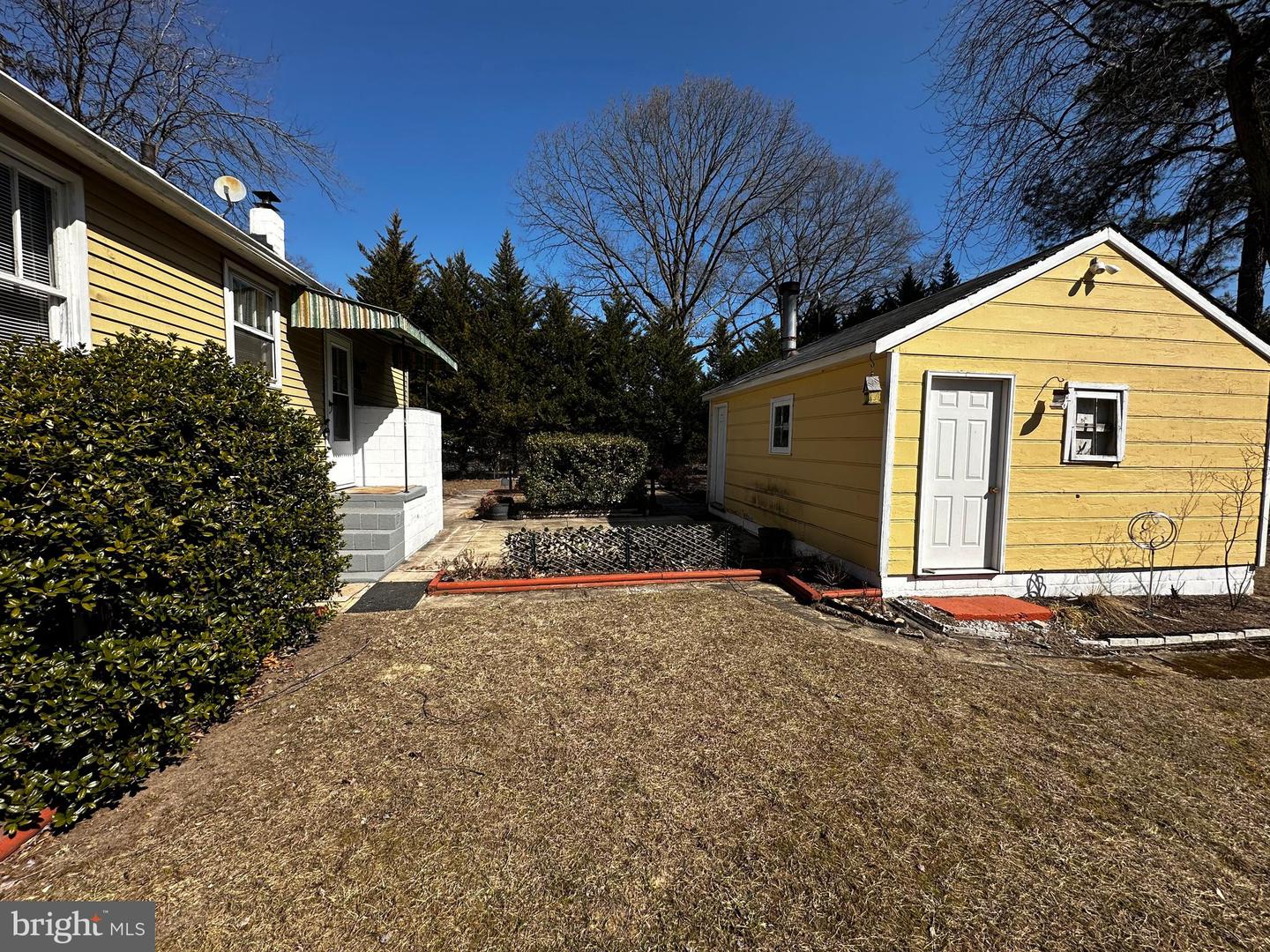 106 Donaldson Ave