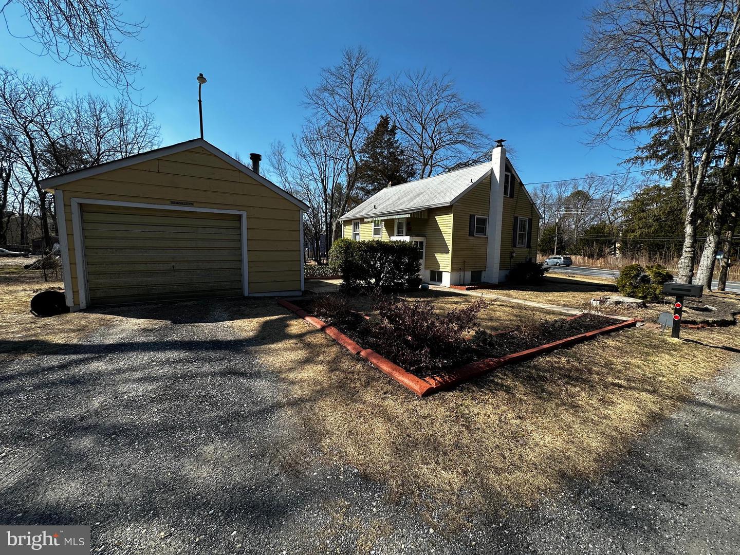 106 Donaldson Ave