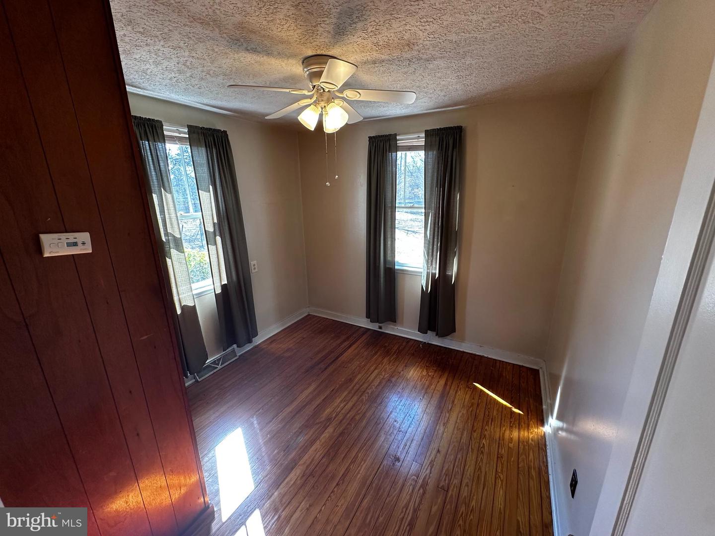 106 Donaldson Ave