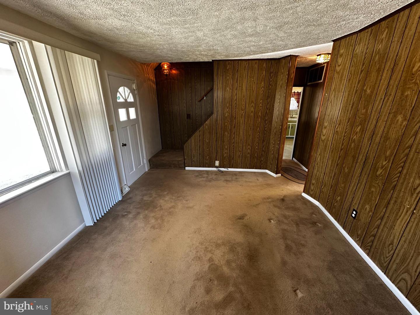 106 Donaldson Ave