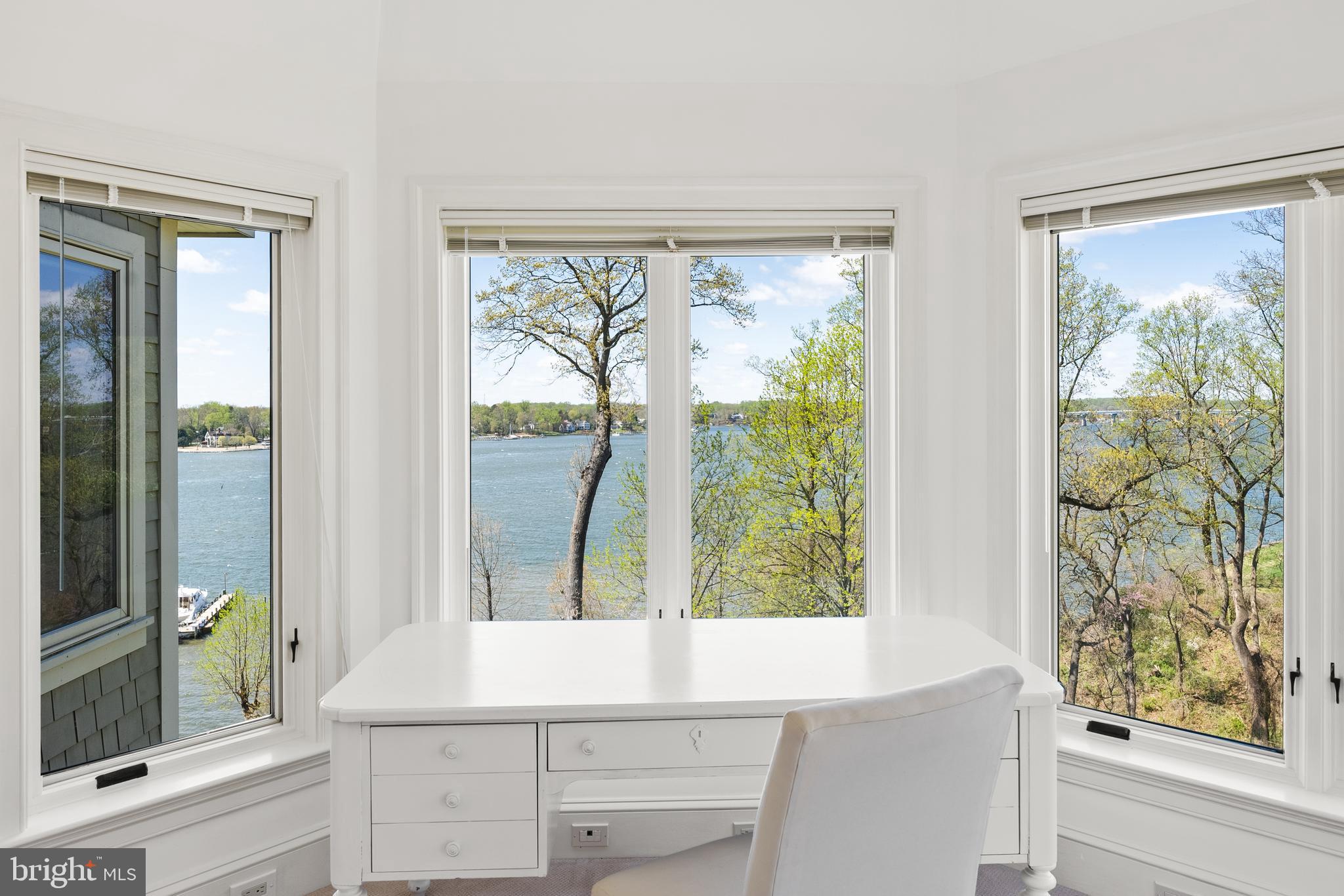 SEVERN RIVER WATERFRONT | 1900 CARROLLTON ROAD