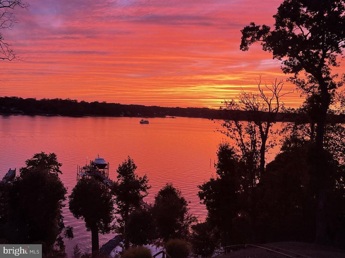 SEVERN RIVER WATERFRONT | 1900 CARROLLTON ROAD