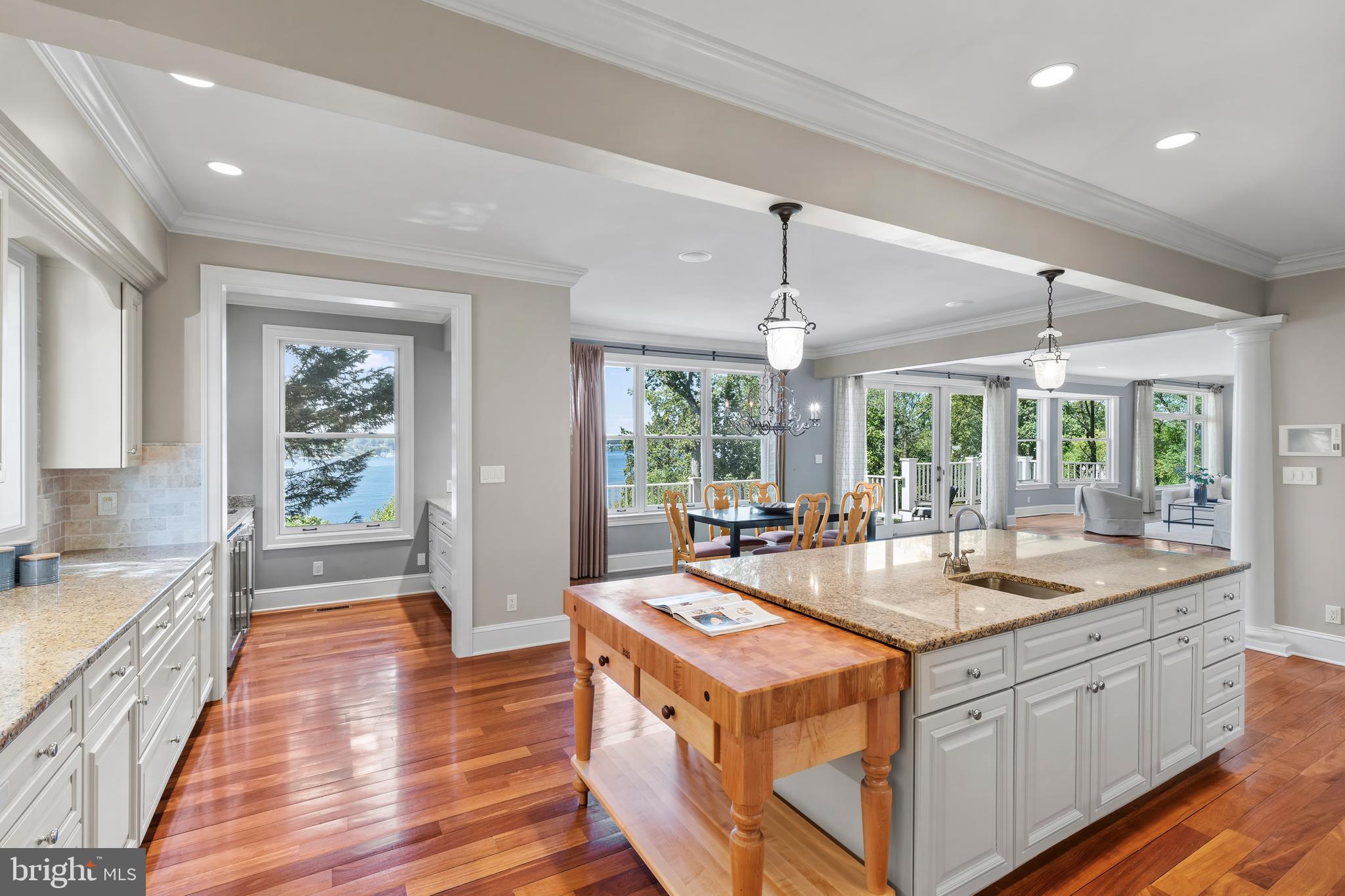 SEVERN RIVER WATERFRONT | 1900 CARROLLTON ROAD