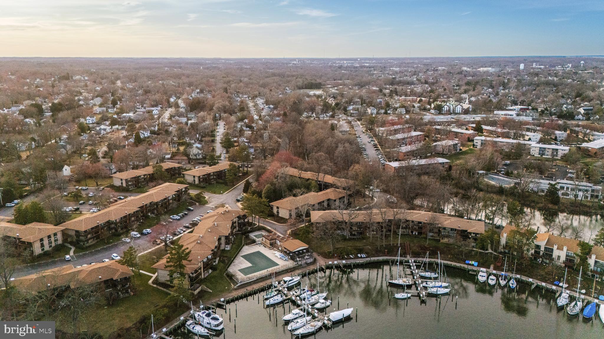 795-F Fairview Ave #F