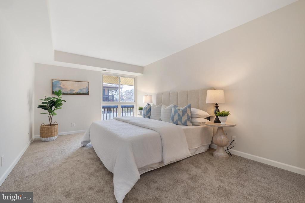 795-F Fairview Ave #F