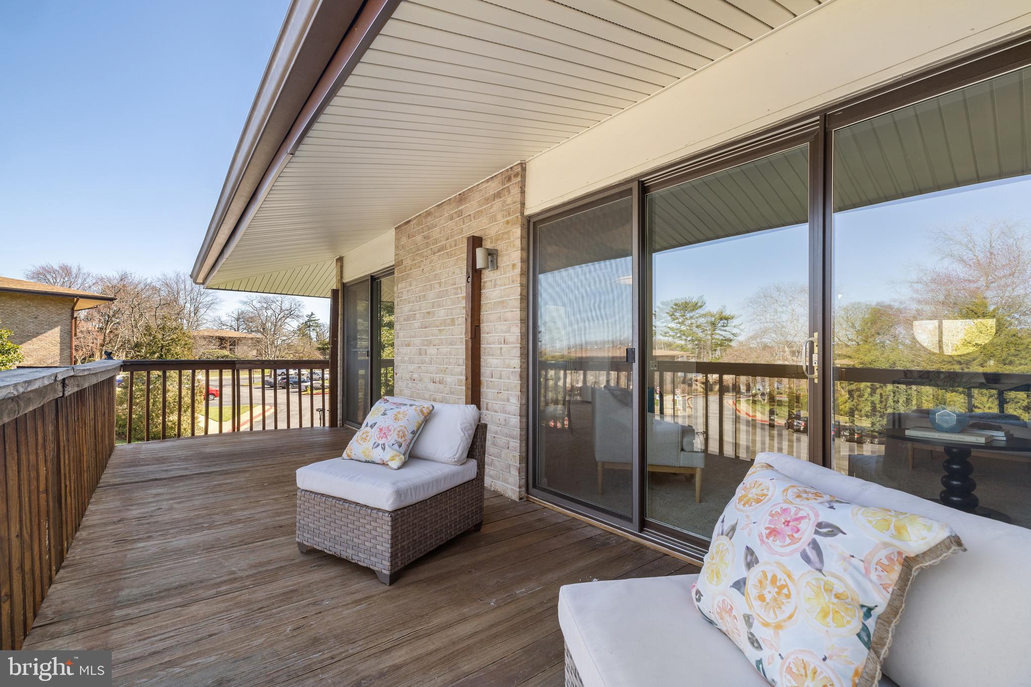 795-F Fairview Ave #F