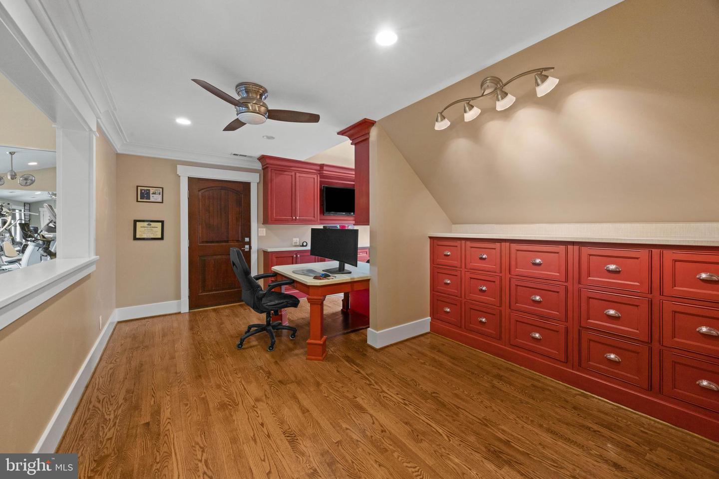 1709 Angelina Ct