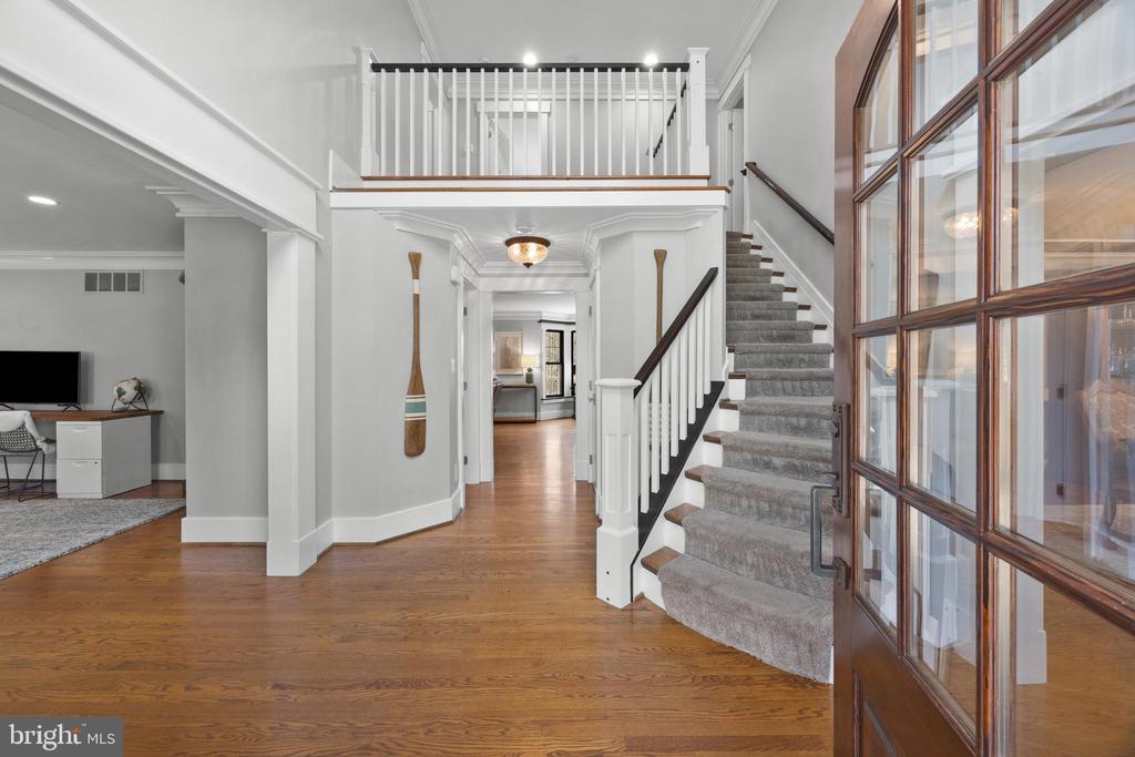 1709 Angelina Ct
