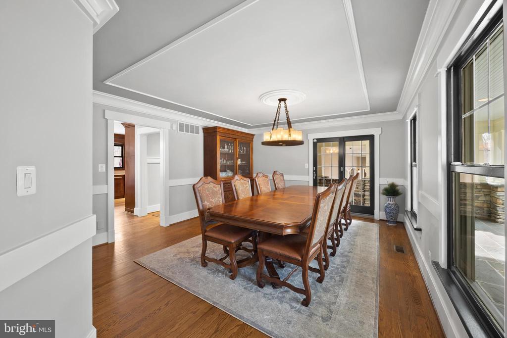 1709 Angelina Ct