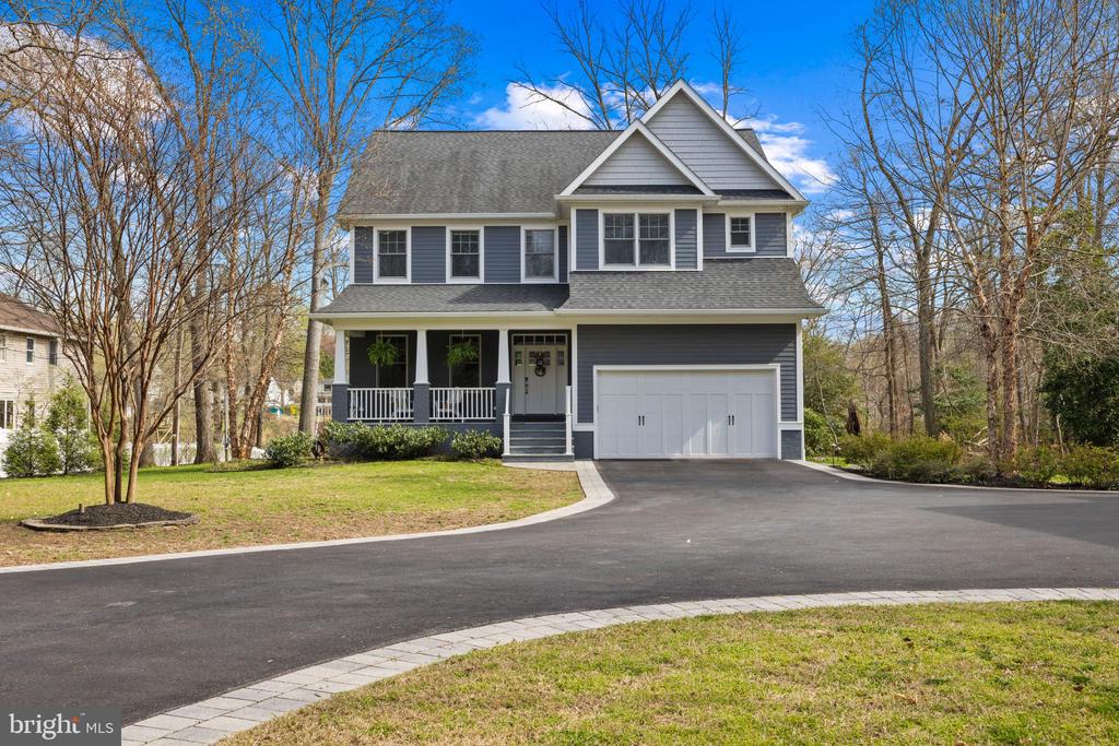 963 Phillips Dr