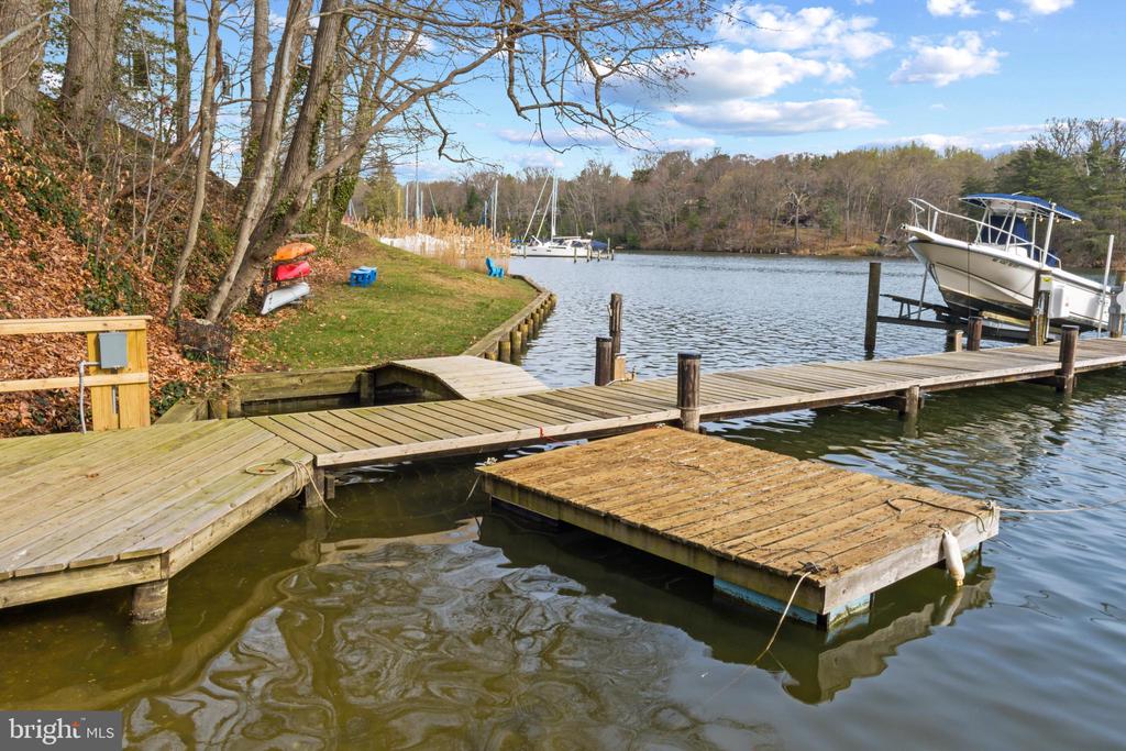 378 Forest Beach Rd