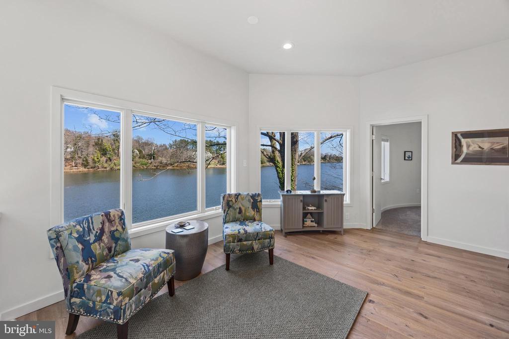 378 Forest Beach Rd