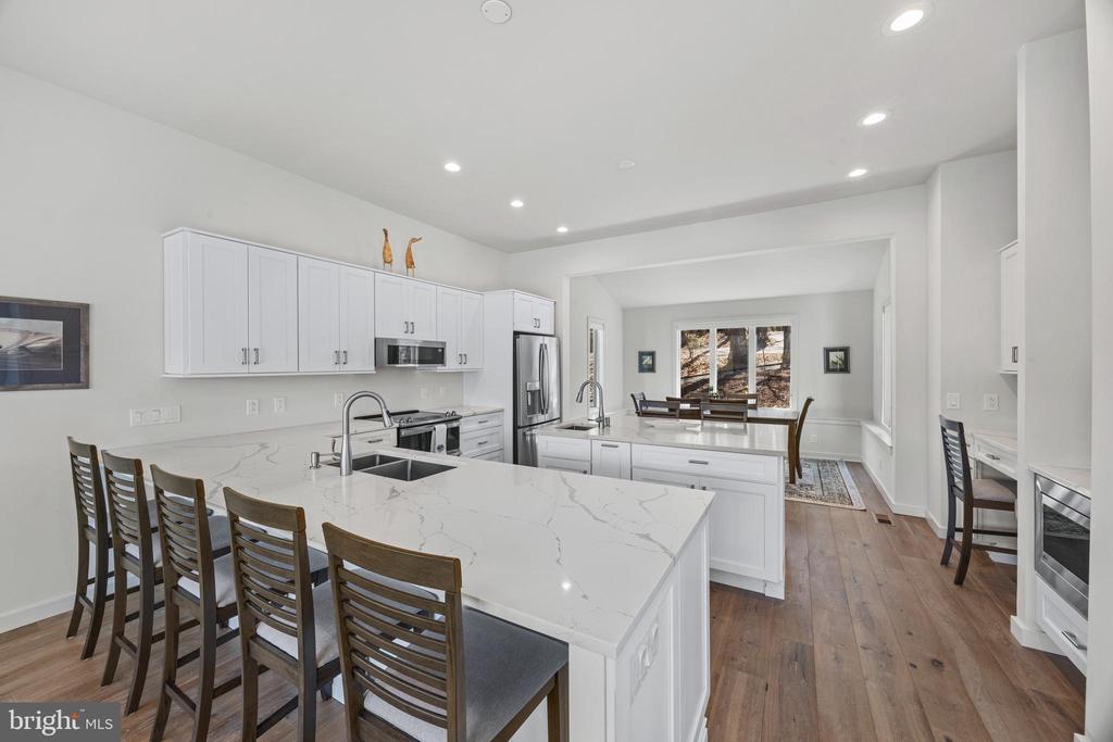 378 Forest Beach Rd