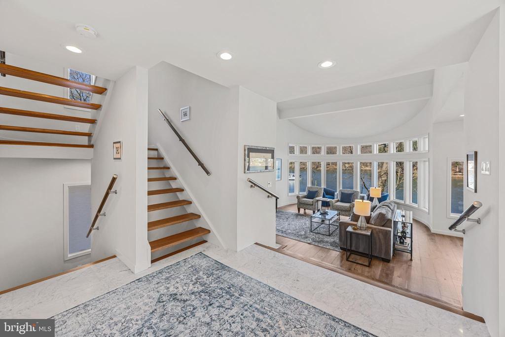 378 Forest Beach Rd