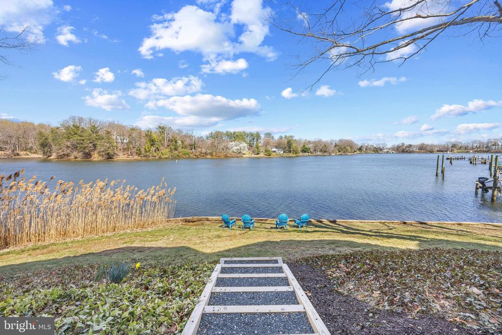 378 Forest Beach Rd